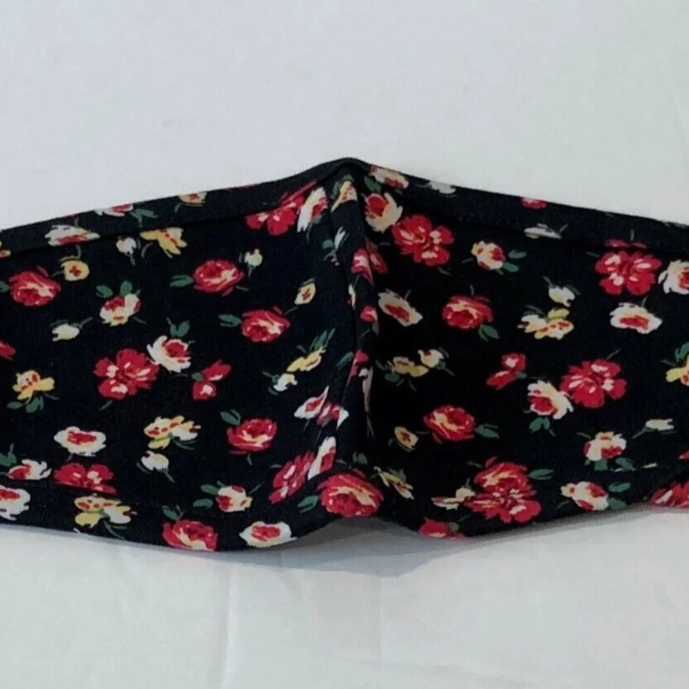 3 For $15 (NWT) FORE COLLECTION Black Floral Pleated Mask OS